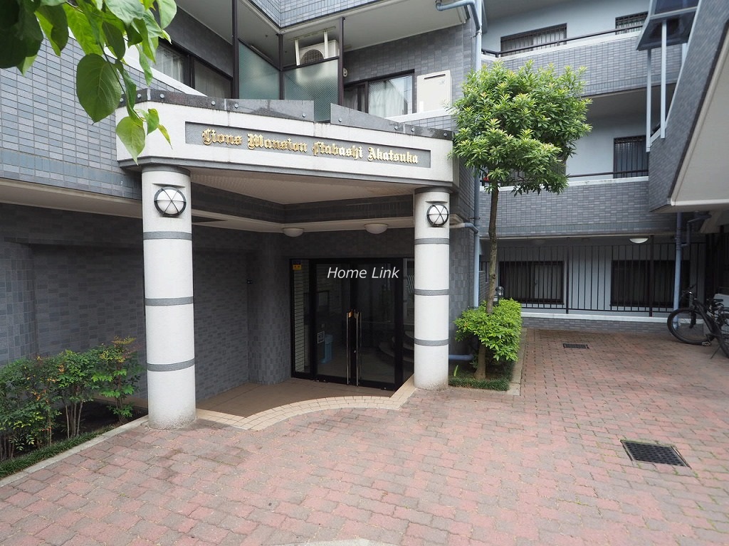 ライオンズマンション板橋赤塚　エントランス