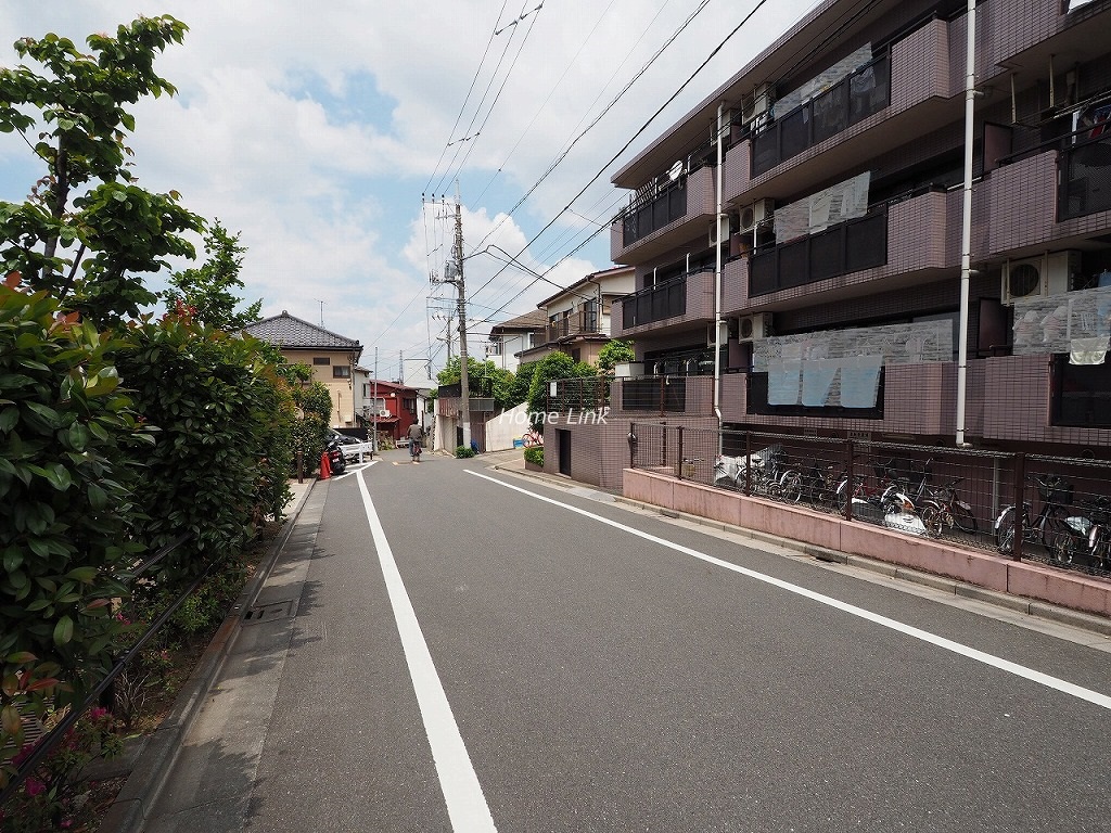 日神パレステージ東武練馬台 西館　前面道路