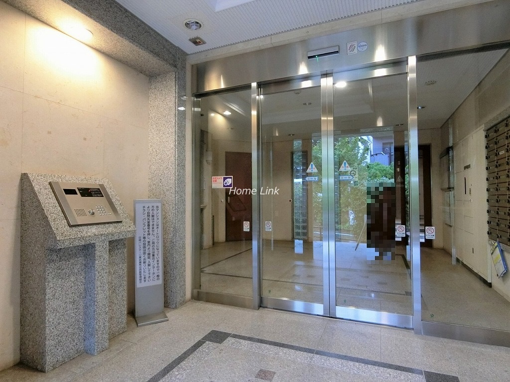 日神パレステージ東武練馬台 西館　エントランス