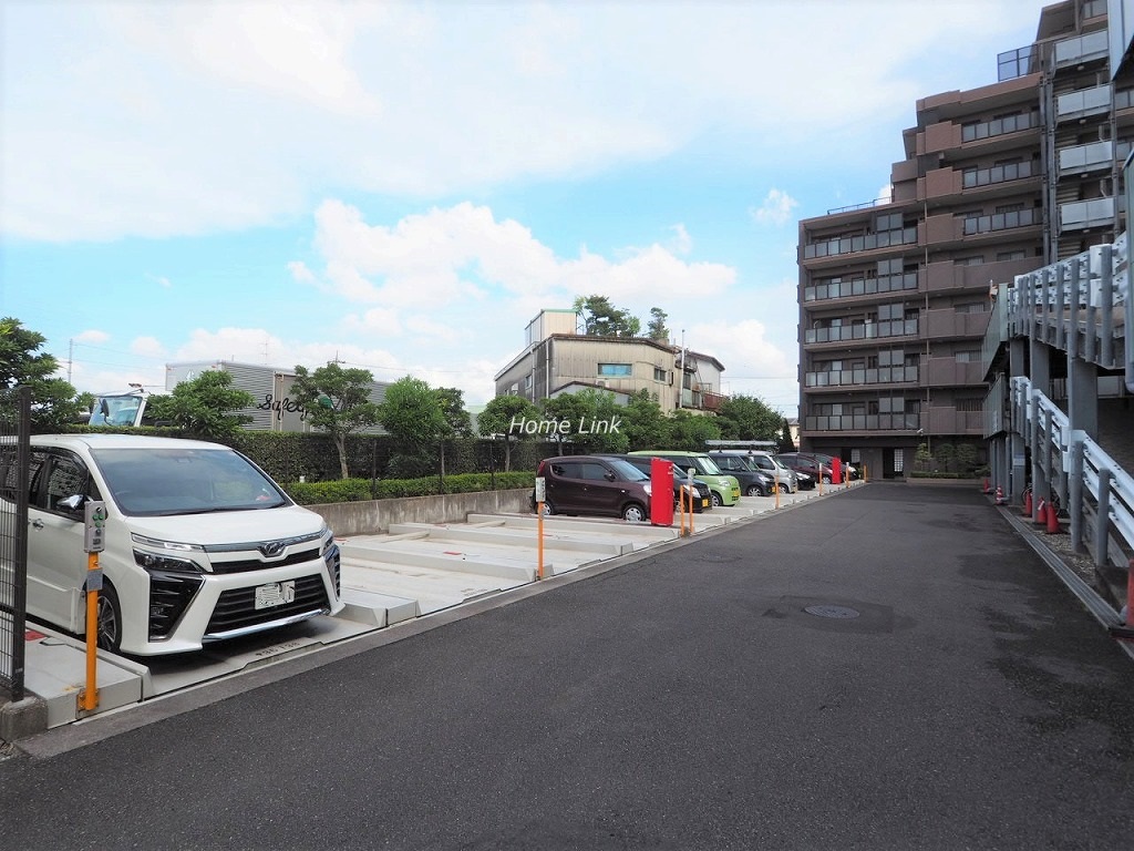 ダイアパレス南鳩ヶ谷グランエール　駐車場