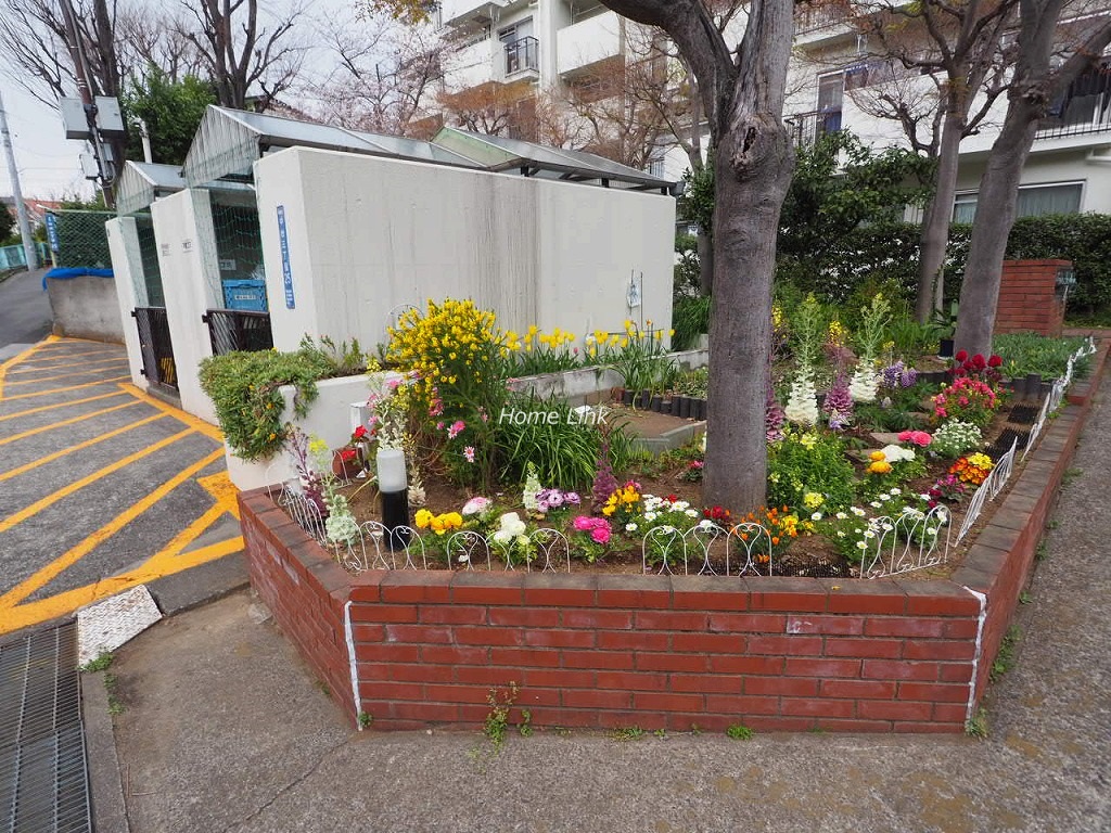 板橋中台マンション　花壇