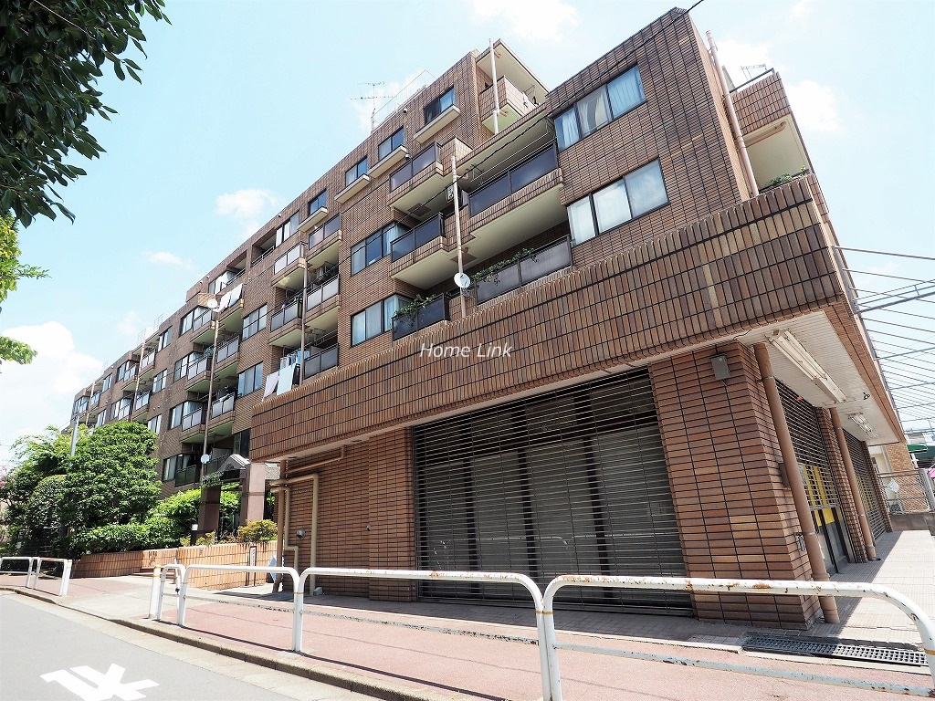 スターロワイヤル常盤台・壱番館 外観