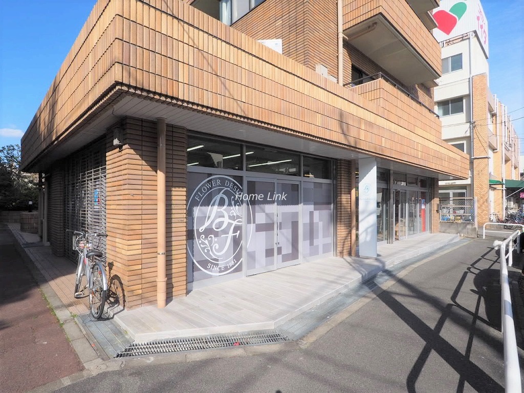 スターロワイヤル常盤台・壱番館 1階テナント