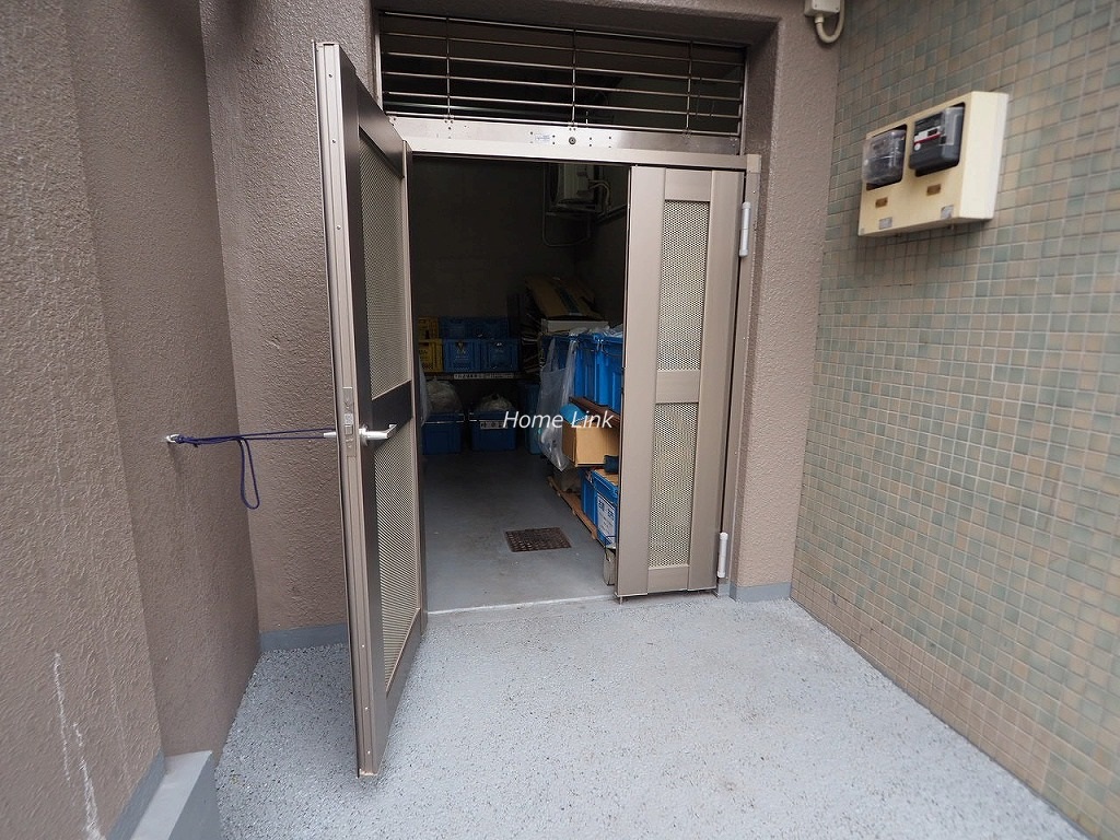 板橋本町アーバンライフ　ゴミ置き場