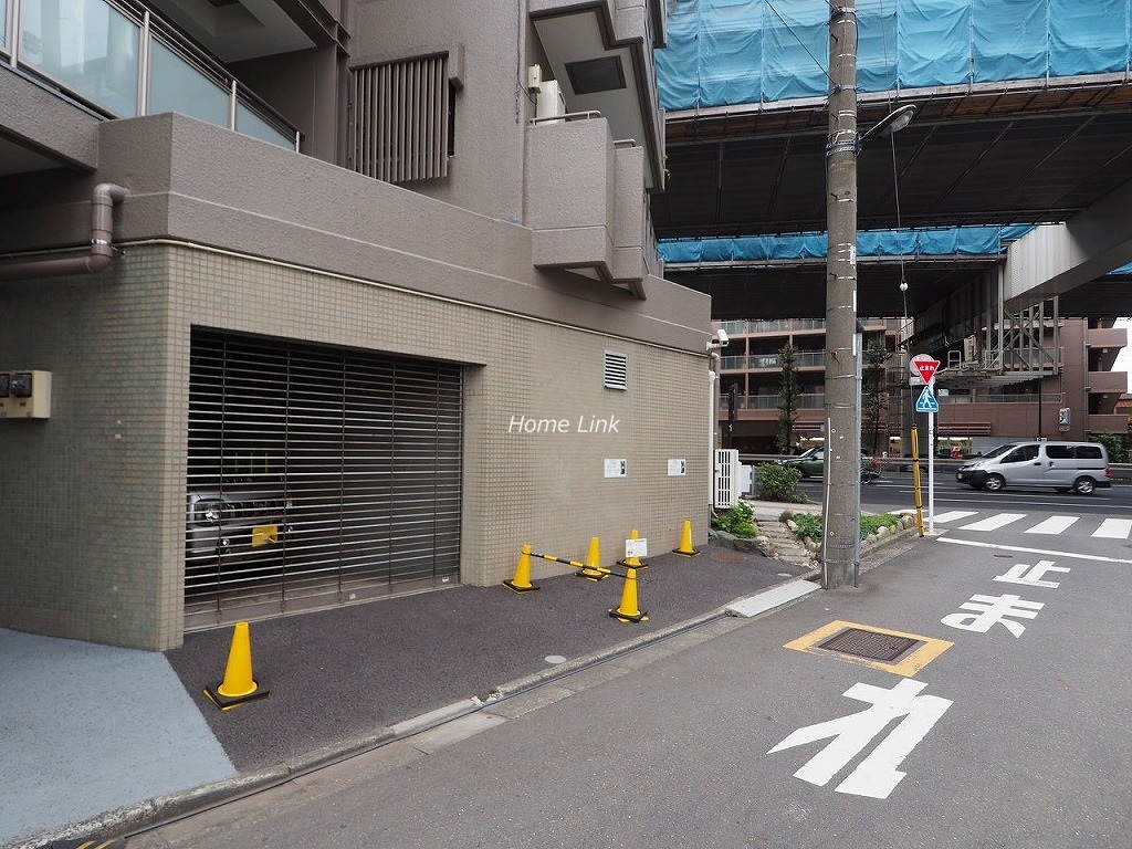 板橋本町アーバンライフ　前面道路