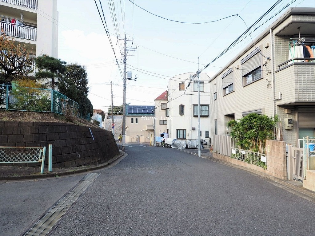 若木住宅3号棟 前面道路