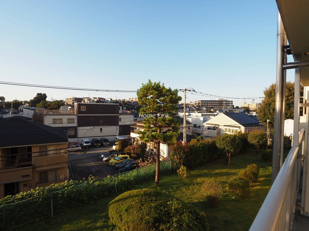 若木住宅3号棟2階 2階でありながら開けた眺望