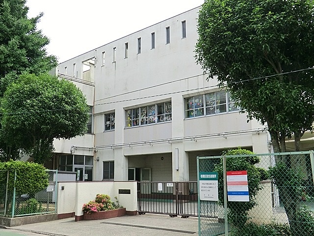 東武高島平サンライトマンション周辺環境　高島第一小学校