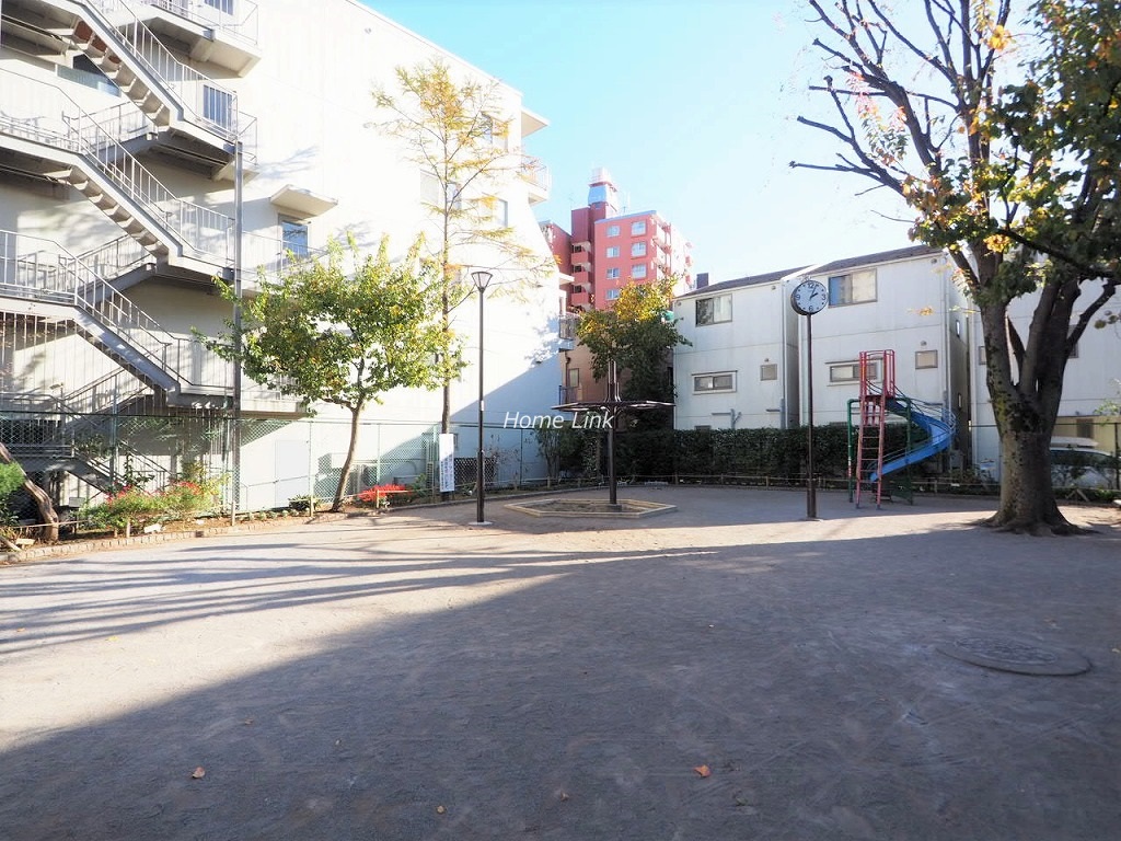 ライオンズマンション大山　隣接する公園