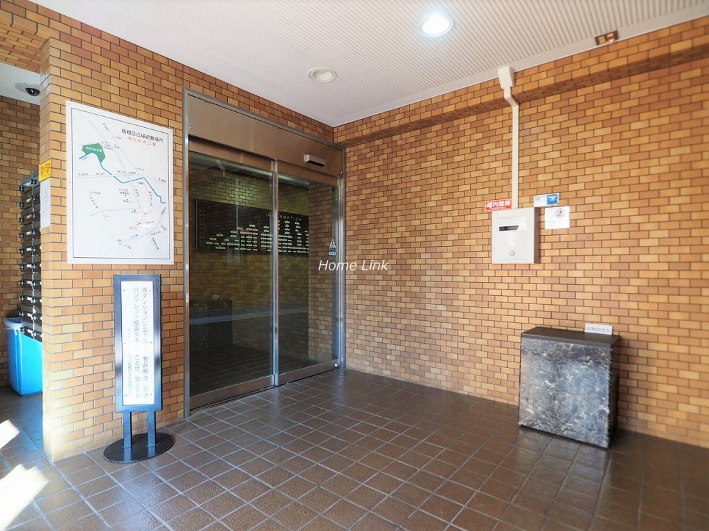 ライオンズマンション板橋中丸町 エントランス