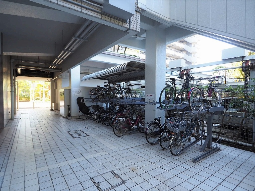 リプレ川口一番街6号棟　駐輪場
