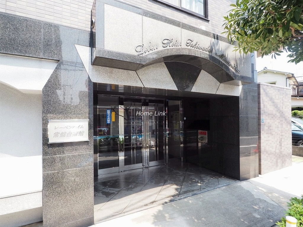 レーベンハイム常盤台南館 エントランス前