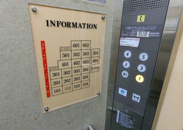 日神パレステージ東武練馬台東館　エレベーター停止階