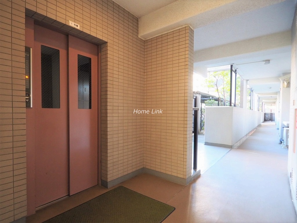 グランスクエア一橋学園弐番街 エレベーター