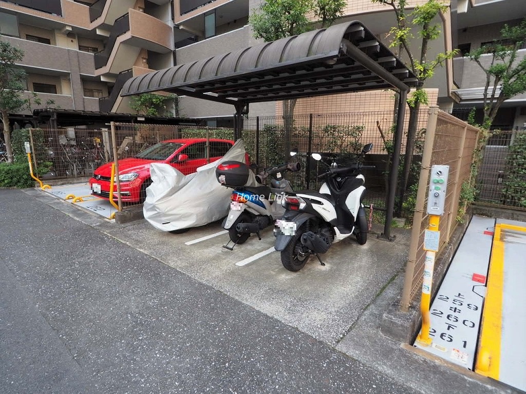 グランスクエア一橋学園弐番街 バイク置場