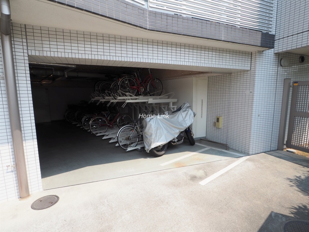 ダイナシティ浮間公園 駐輪場