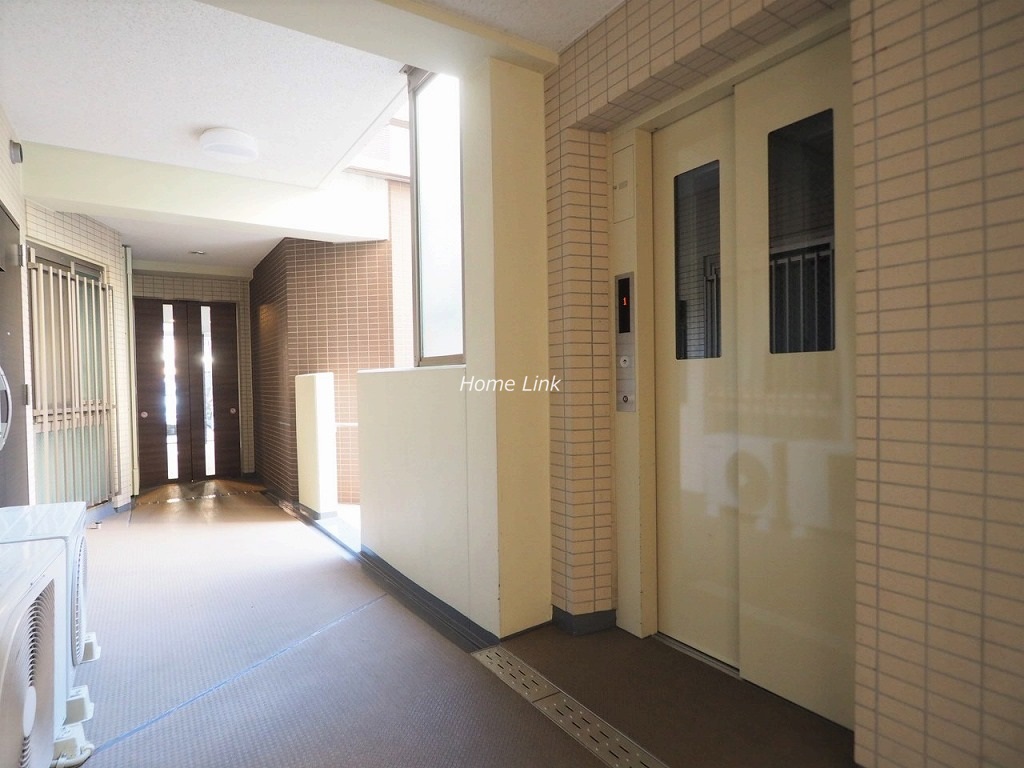 アデニウム志村三丁目　エレベーター