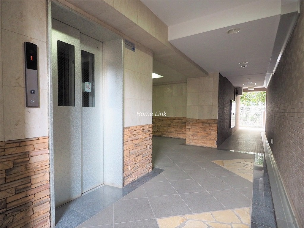 コニファーコート志村弐番館　エレベーター