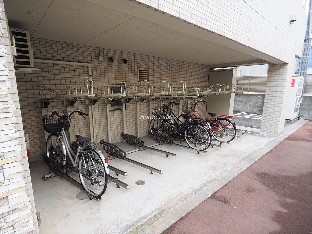 ジェネラルアパートメント常盤台　駐輪場
