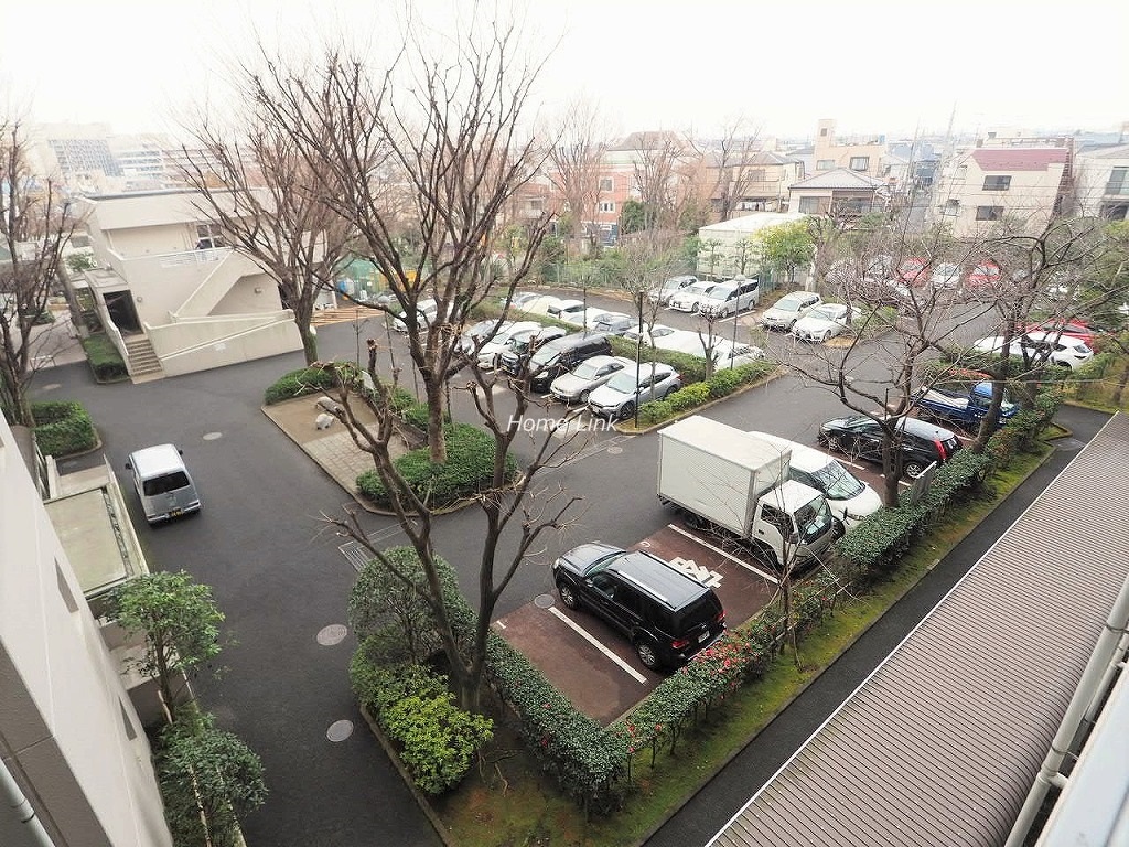 パルシティ徳丸　駐車場