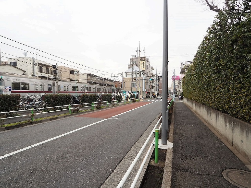 パルシティ徳丸　前面道路歩道