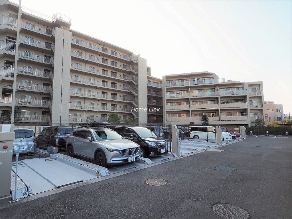 プリズムヒル　駐車場