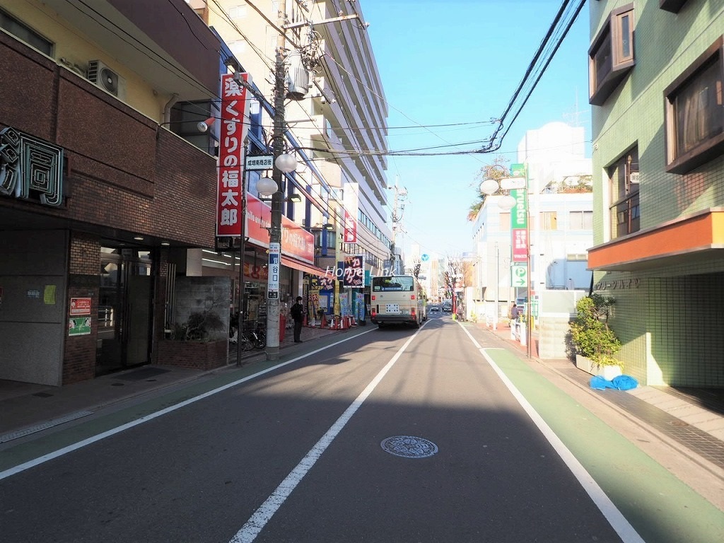 成増グリーンハイツ　前面道路