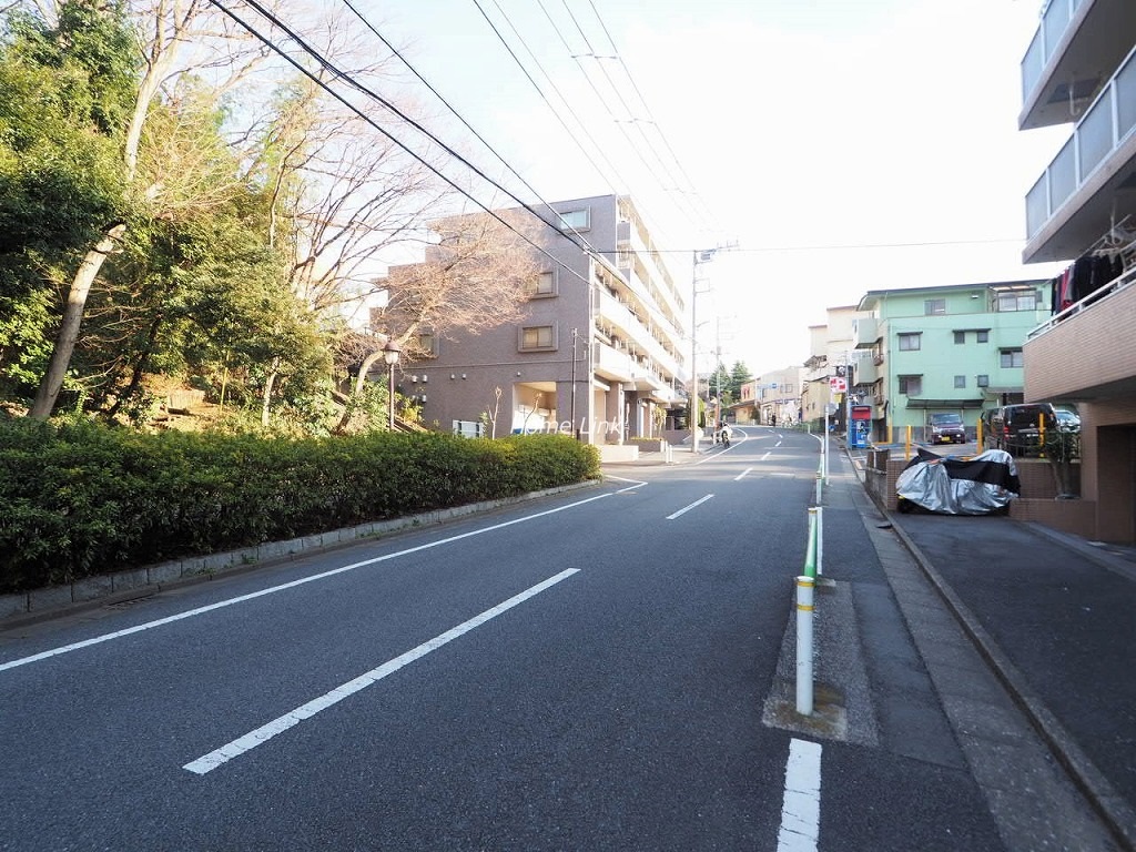 サングリーン赤塚の郷　前面道路