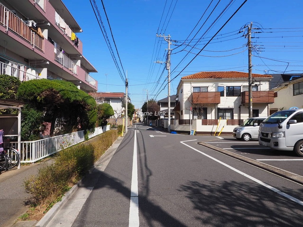 三田南常盤台コーポ 前面道路