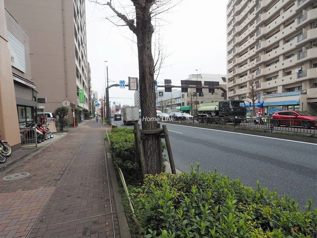 志村ハビテーション　前面道路歩道