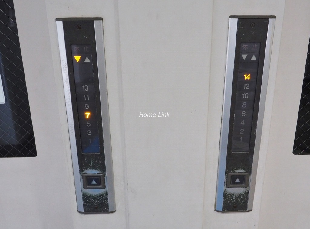 第1上板橋サンライトマンションAH棟 エレベーター停止階