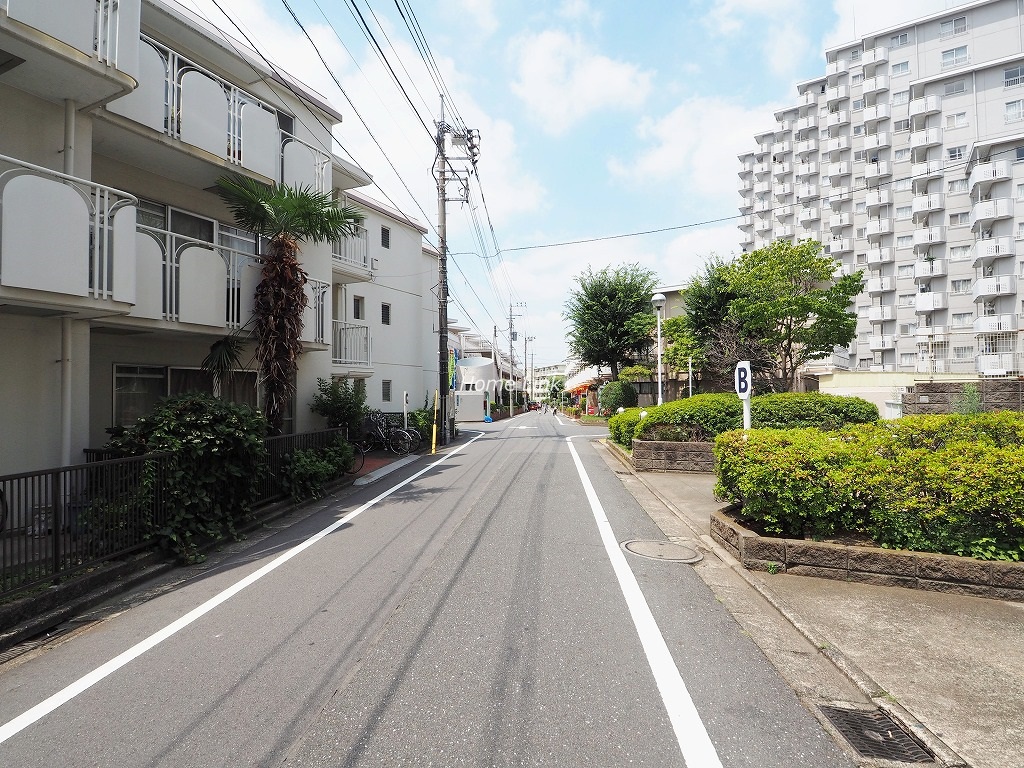 第1上板橋サンライトマンションB棟 前面道路