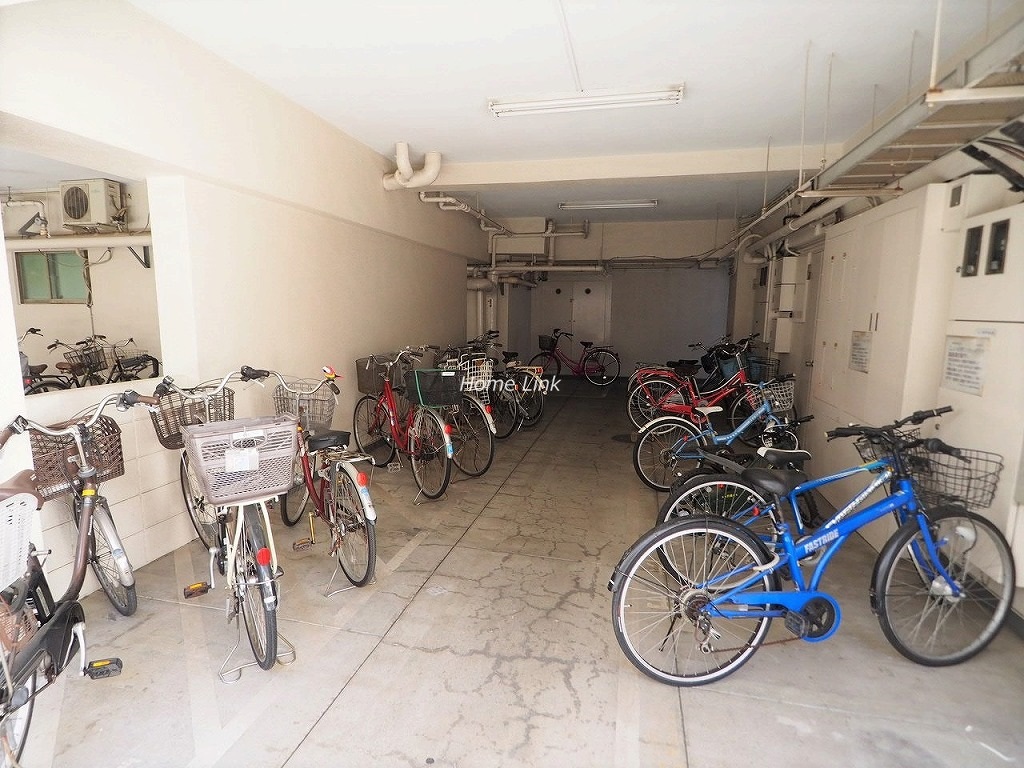 ウィスタリアマンション板橋志村　駐輪場