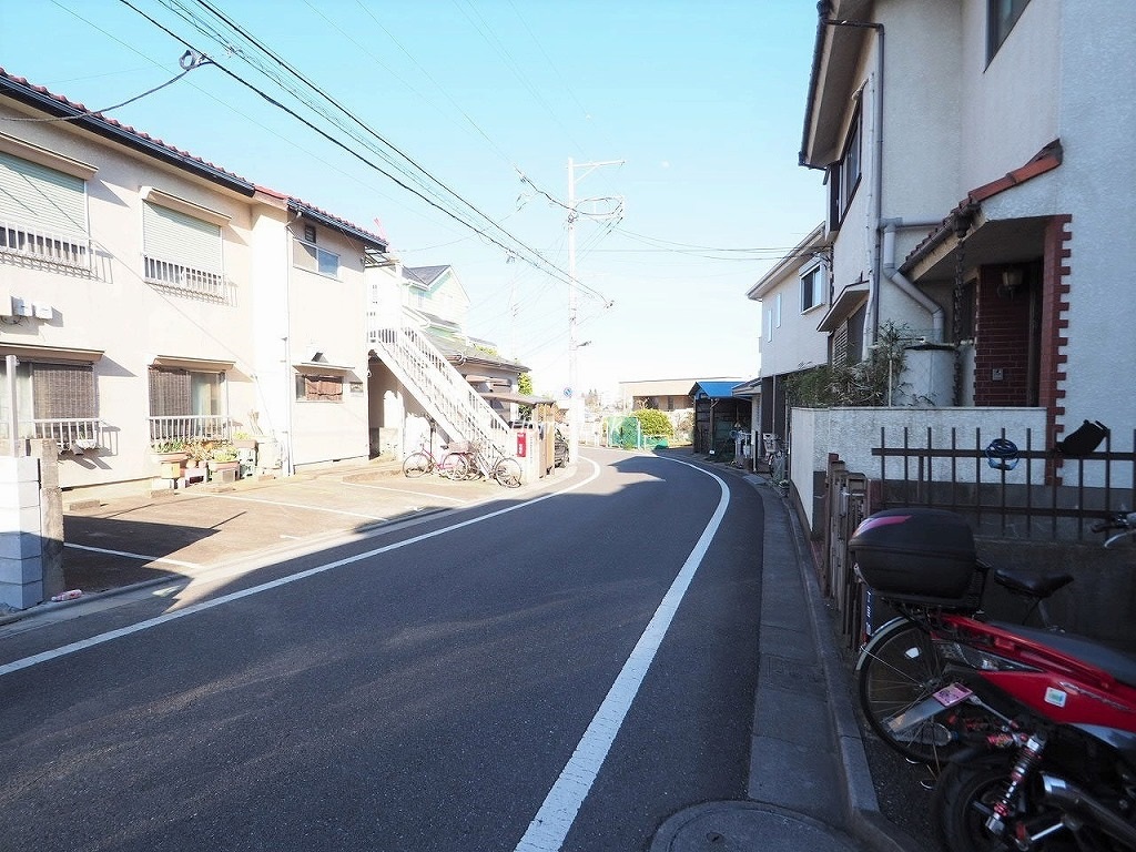 サンライフ東武練馬 前面道路