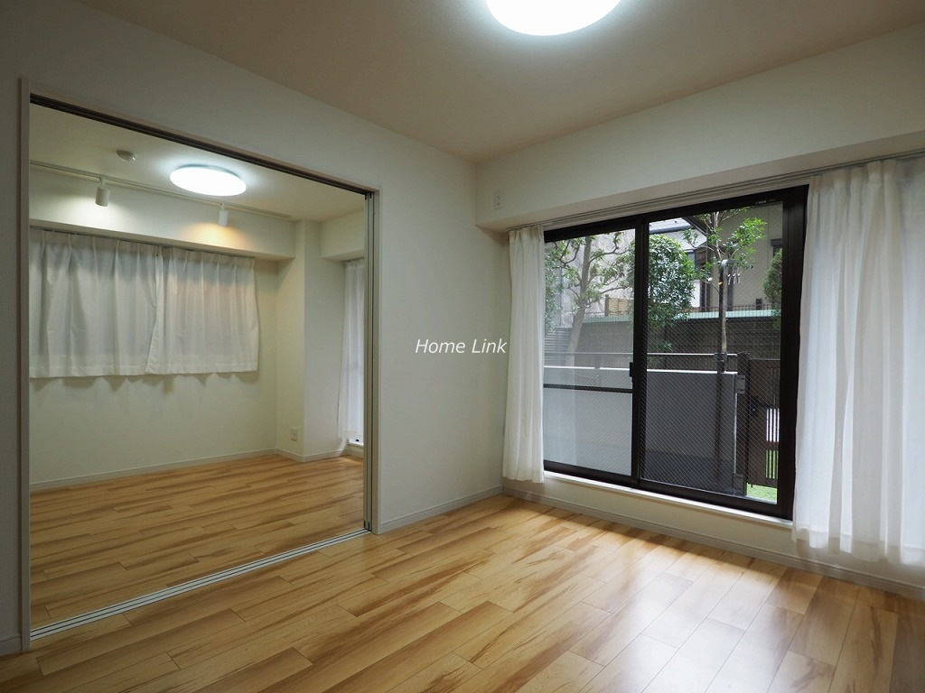 レーベンハイム常盤台1階 南東の角部屋で二面採光