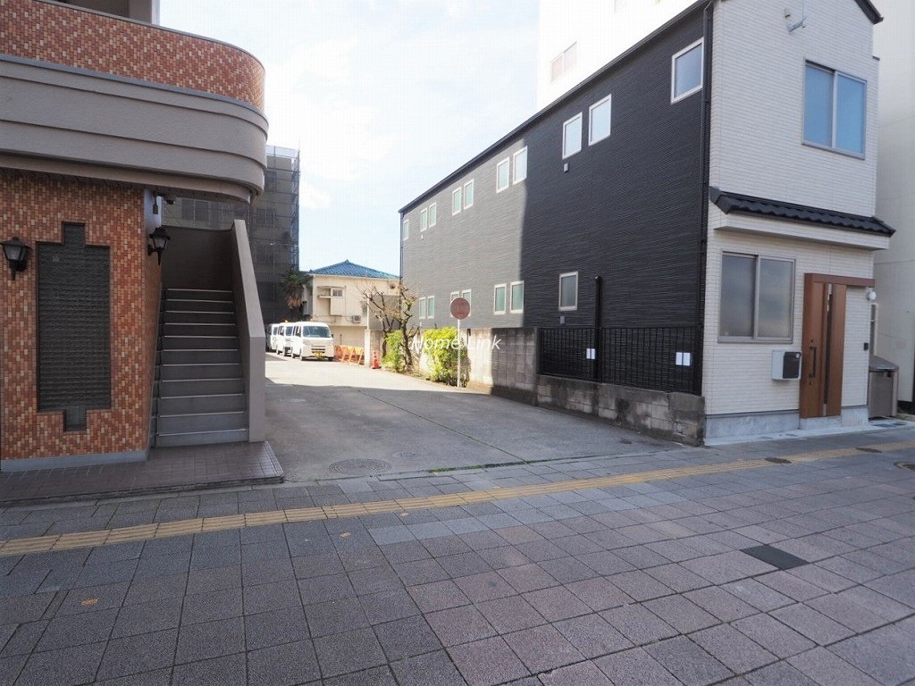 中板橋サニーコーポ　駐輪場出入口