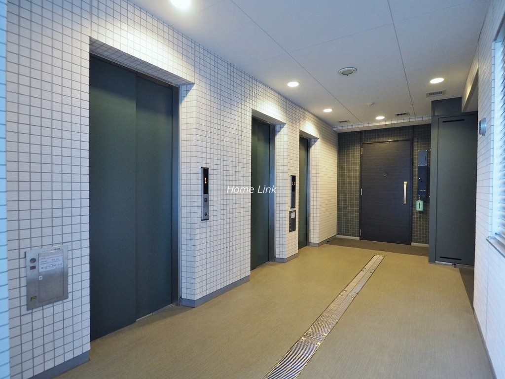 シティテラス成増 エレベーターホール