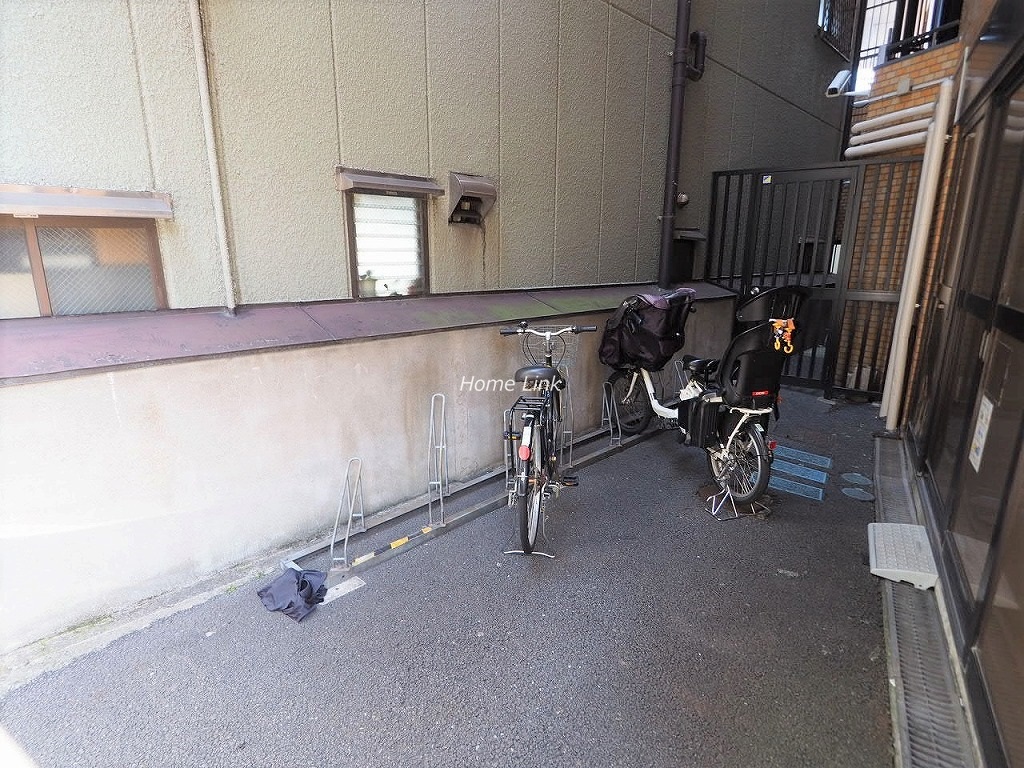 ライオンズマンション大山西町　駐輪場