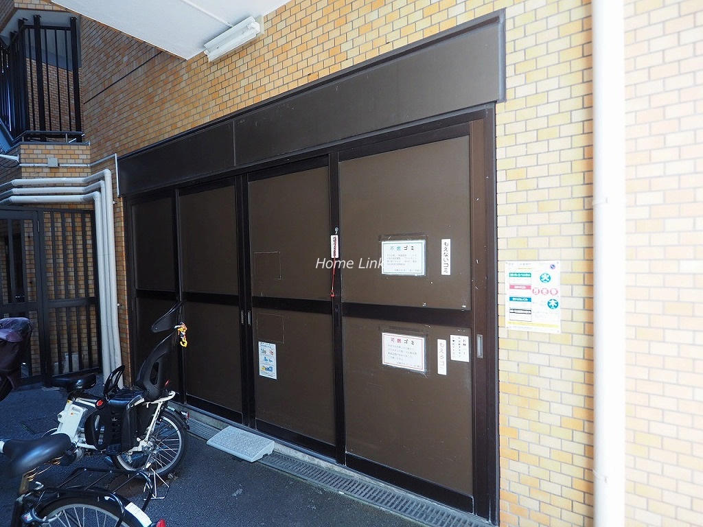 ライオンズマンション大山西町　ゴミ置き場