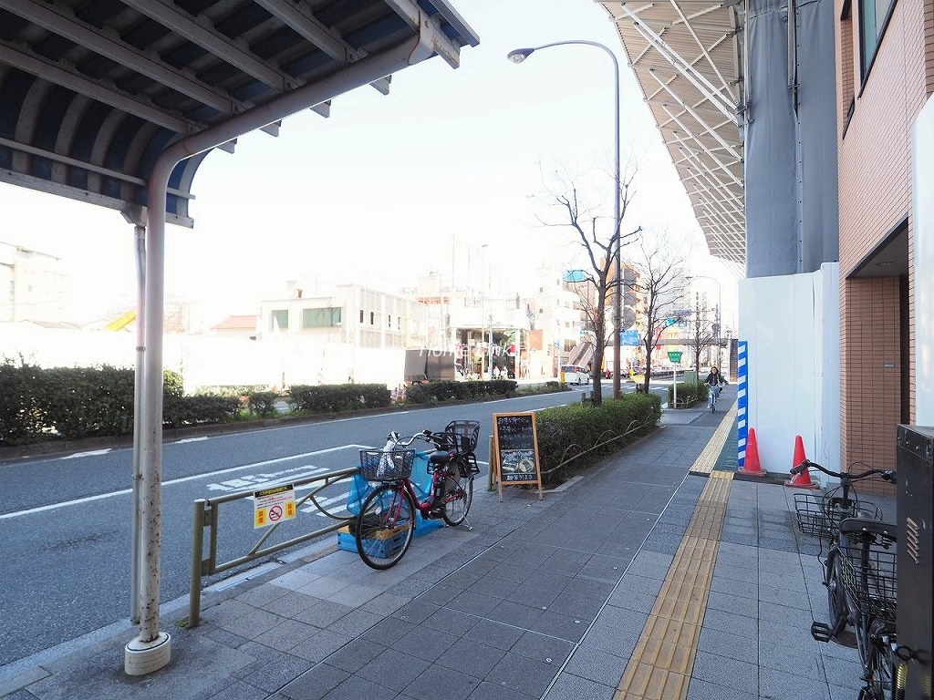 ライオンズマンション大山西町　前面道路歩道