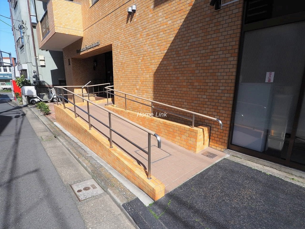 ライオンズマンション大山西町　スロープ