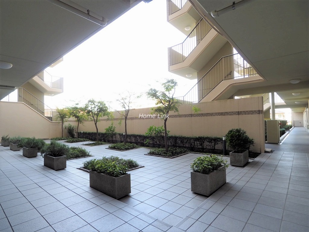 リビオ浦和上木崎グランセーヌ　共用部