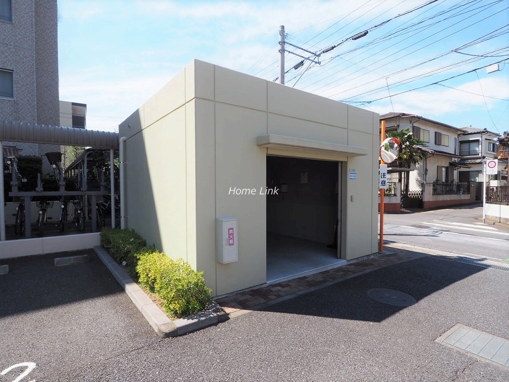 リビオ浦和上木崎グランセーヌ　ゴミ置き場