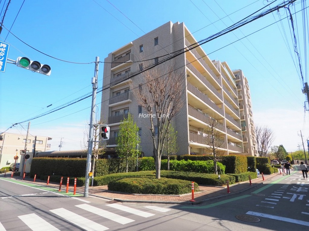 リビオ浦和上木崎グランセーヌ　外観