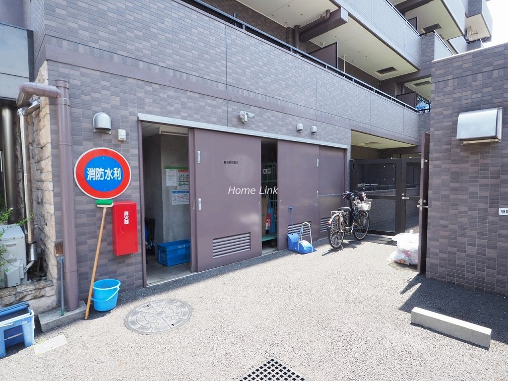 レーベンハイム常盤台エルステージⅡ　ゴミ置き場
