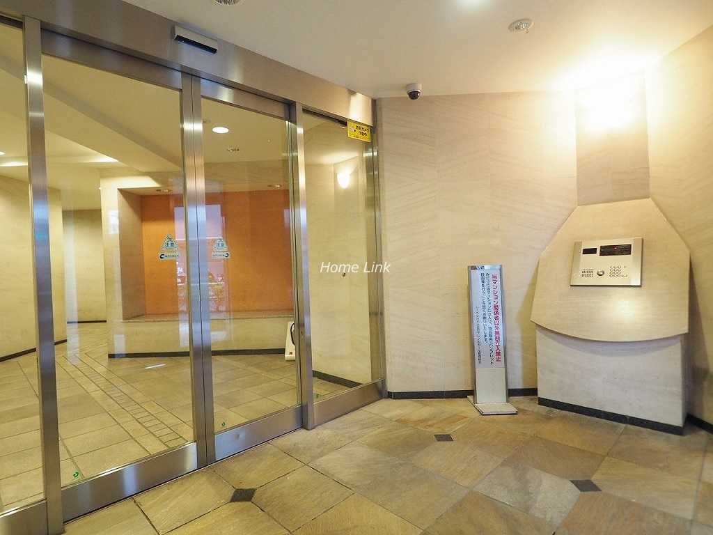 レーベンハイム志村プレノルガール エントランス