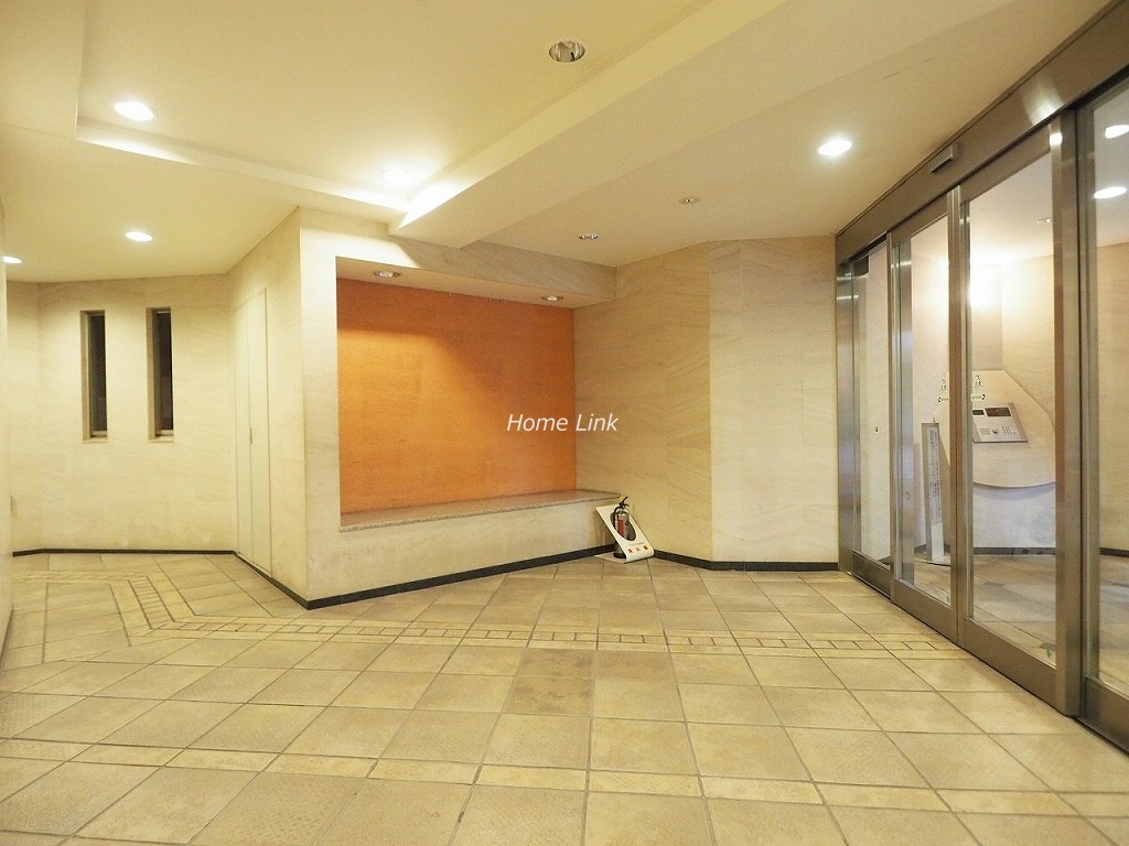 レーベンハイム志村プレノルガール エントランスホール