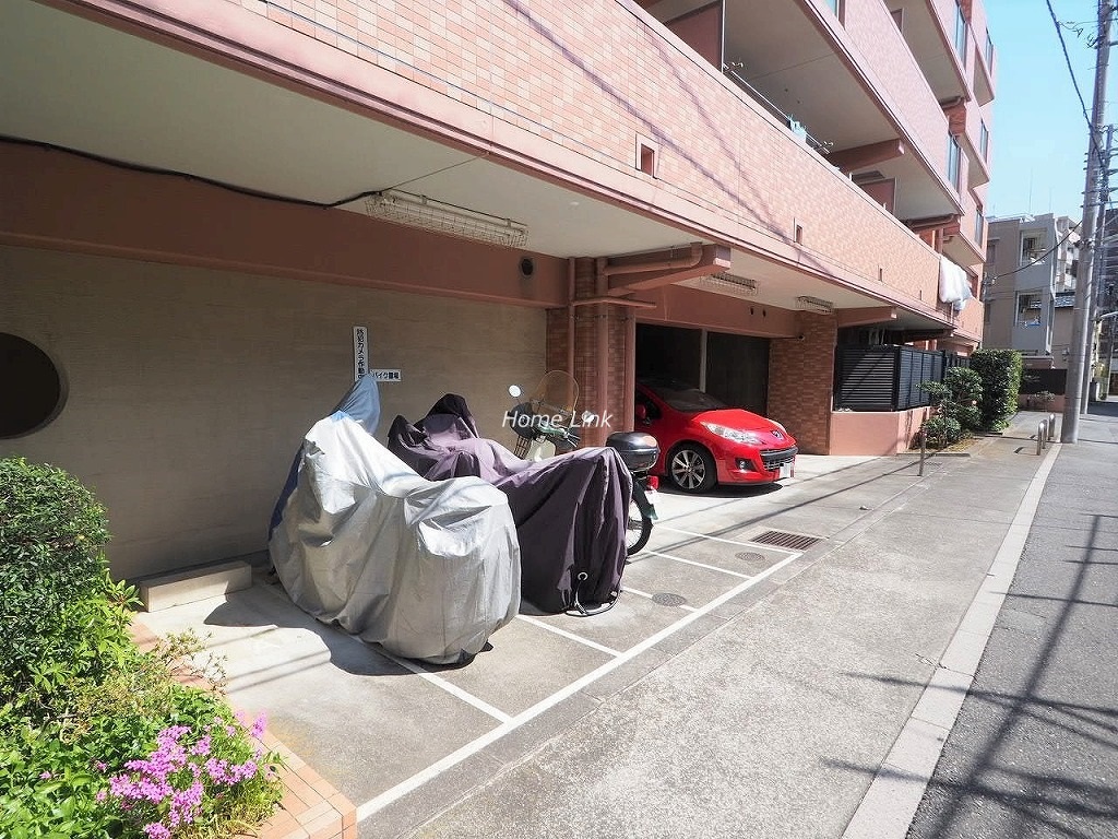 エクセレントシティ本蓮沼 バイク置き場