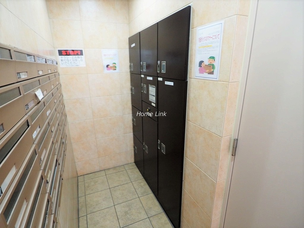 グランシティ志村坂上 宅配ボックス