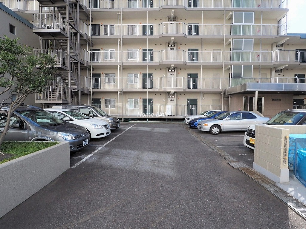 志村サンハイツ　駐車場